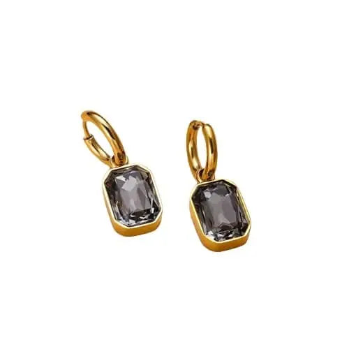 Boucles d'oreilles Alia en doré avec zircons noirs