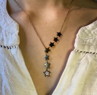 Satellite_collier_riviere_d_etoiles_acier_inoxydable_dore