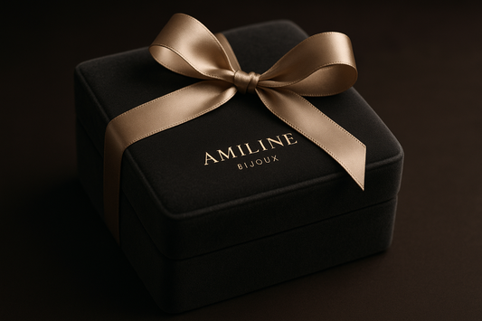 Cadeau bijou pour une ado : le collier acier, bon choix ?