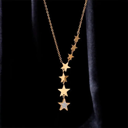 Collier satellite Rivièra d'Étoiles en acier inoxydable par Amiline-fond-noir