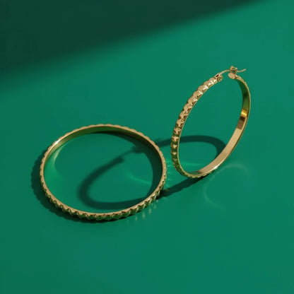 boucles-eras-fond-vert-meraude