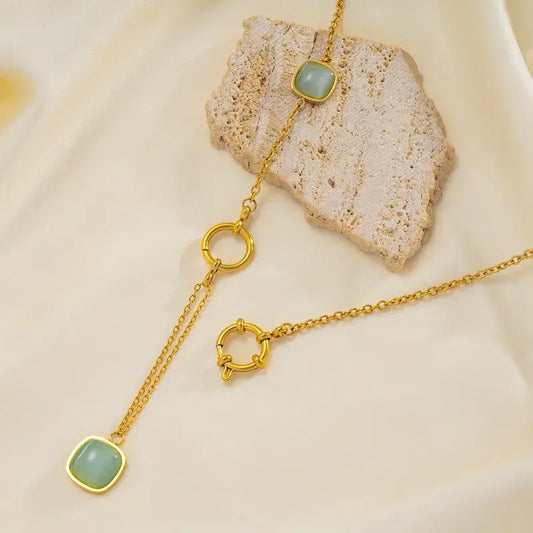 Collier Celia long 44 cm acier inoxydable doré